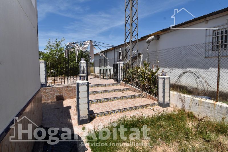 Foto 8a826ae6-8459-4402-a39b-8e54d2a3f67d. Xalet amb aparcament piscina a Sueca Sueca