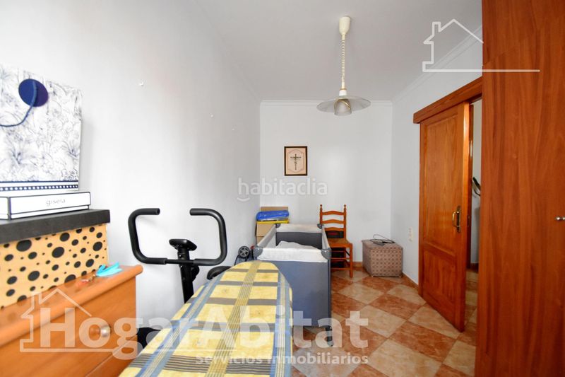 Foto 8d727e98-4aa2-424d-984f-91507be27970. Casa amb calefacció a Oliva pueblo Oliva