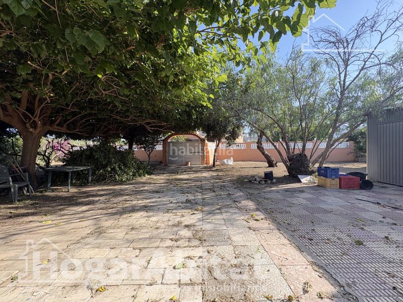 Foto bca3dfe1-b226-4467-89c4-6c27214ecb9e. Xalet amb aparcament a El Marenyet Cullera