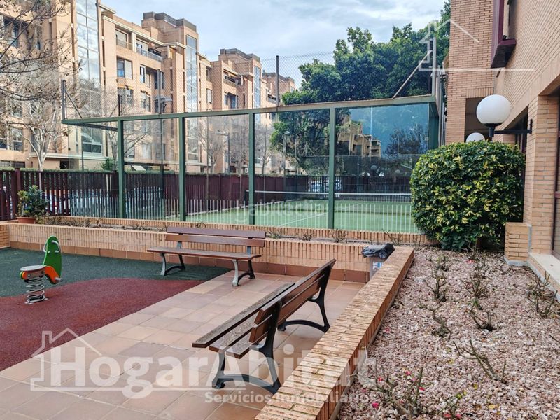 Foto fe98a96f-7cee-42b2-a47c-639c77642da3. Pis amb aparcament piscina a Sant Pau Valencia