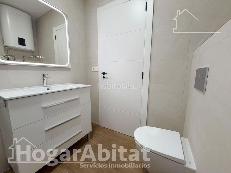 Foto bb6572f4-5002-494b-a357-9cbf1a81d433. Pis a Centro puerto Sagunt