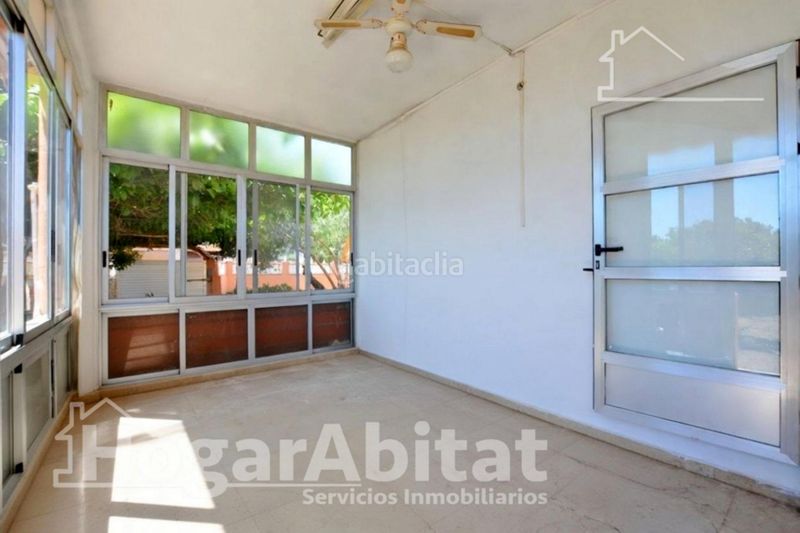 Foto 9a6ca35b-b38e-4bdb-b72b-e858c1776261. Xalet amb aparcament a El Marenyet Cullera