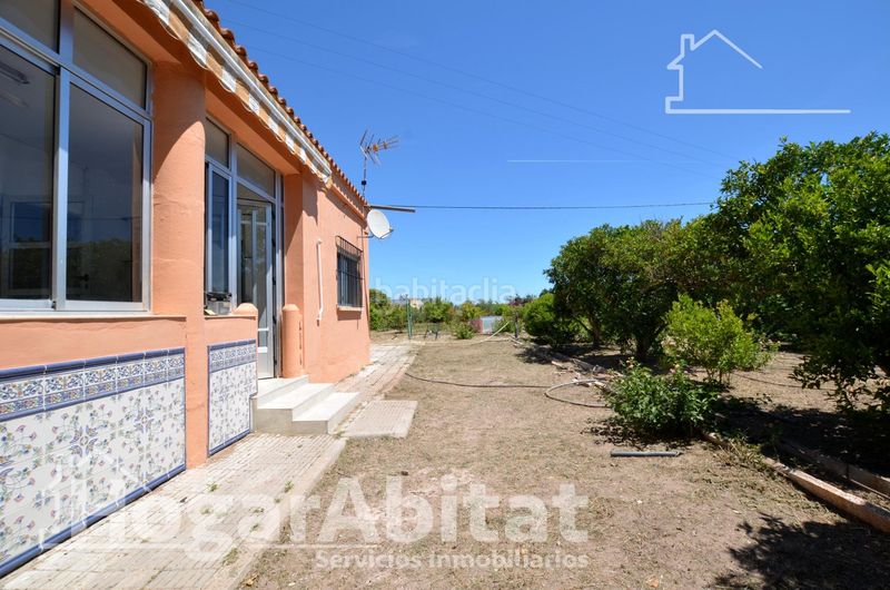 Foto bb0101e4-0940-4825-a970-1b47968f2678. Xalet amb aparcament a El Marenyet Cullera