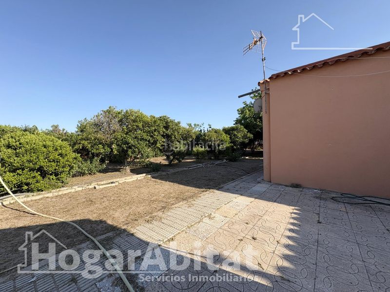 Foto bd5a45ce-f638-4401-9792-773ae313c9cc. Xalet amb aparcament a El Marenyet Cullera