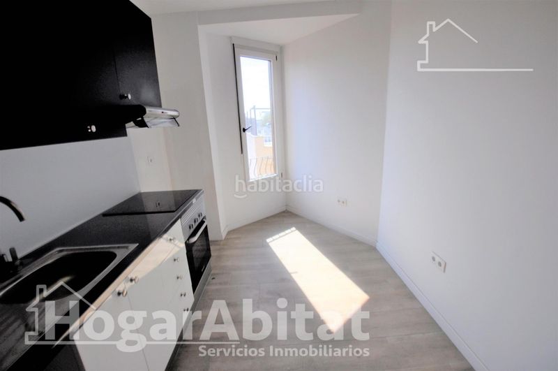 Foto 34d80a30-6b38-4658-9c06-1383a62f6f2a. Pis a Massanassa