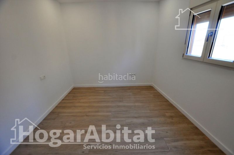 Foto 74ea800e-474d-4b31-bd9f-bbc14959516e. Pis a Massanassa