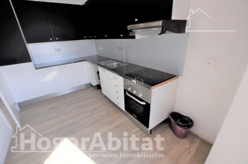 Foto a9cd0323-ae5d-4f18-b677-b0da7532ce8a. Pis a Massanassa