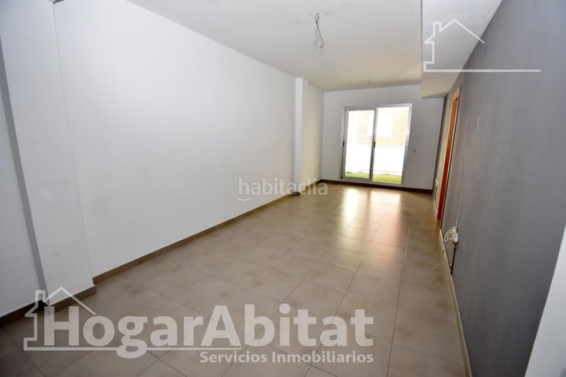 Foto 7b69b816-e826-4e12-a570-82b3f87996da. Pis amb calefacció aparcament a Massanassa