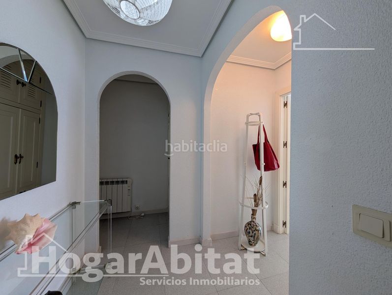 Foto 79822975-6916-4c52-b394-9d35e42b9ff7. Pis amb calefacció piscina a Los Arenales del Sol Elche / Elx