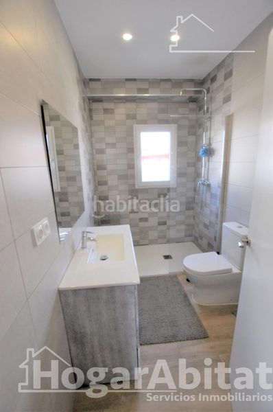 Foto b4529bce-60b8-4f27-a321-aea4be9c5cc0. Pis a Massanassa
