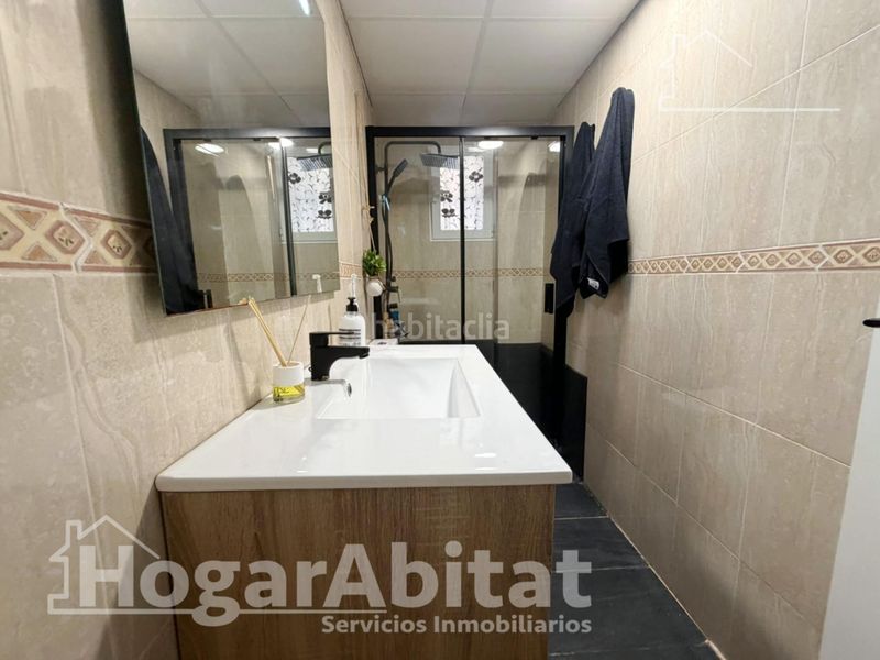 Foto c93868ef-ceee-440b-bafe-c77e8fa83f82. Pis a Benaguasil