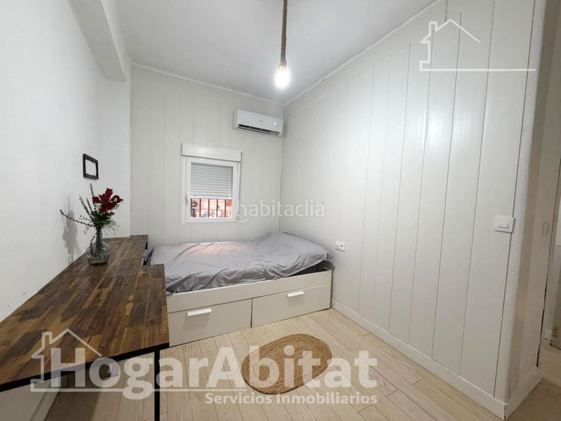 Foto f8724614-b243-4784-8fec-8019d1c0a2e1. Pis a Benaguasil