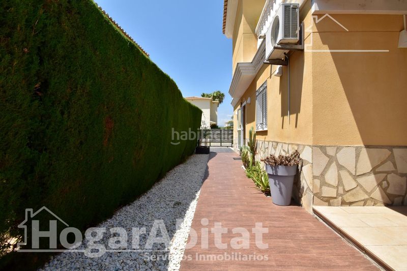 Foto abf38949-1d1c-4fcc-9eb9-7665387a2df6. Casa adossada amb calefacció aparcament piscina a Oliva