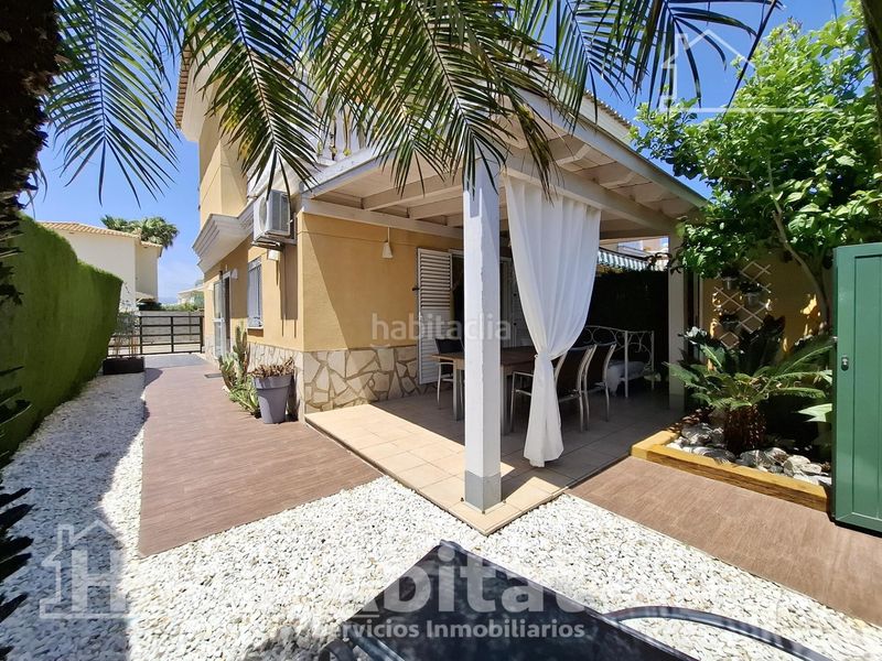 Foto bb524f25-3208-4bfa-a922-d85ff2baa95f. Casa adossada amb calefacció aparcament piscina a Oliva