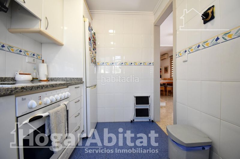 Foto d11be8e6-8b5d-4667-be84-73241f8c9c4a. Casa adossada amb calefacció aparcament piscina a Oliva