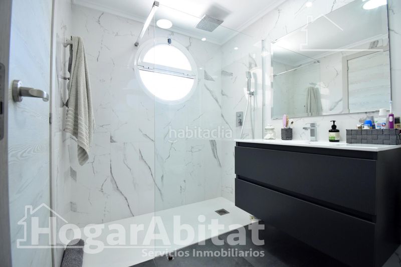 Foto e071f038-9b78-40c0-8e50-4aba006d43f1. Casa adossada amb calefacció aparcament piscina a Oliva