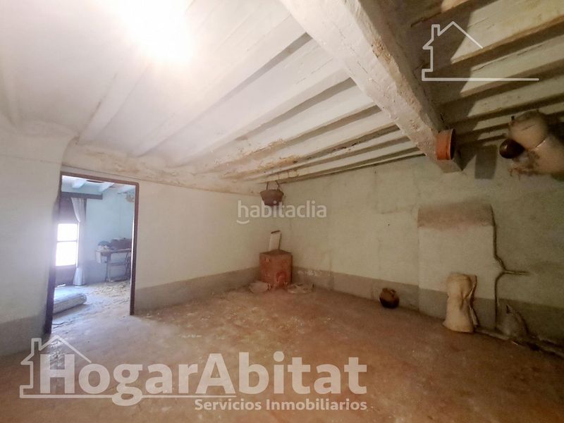 Foto 6f9a0425-69e5-41c1-8140-65407fec48cf. Casa amb calefacció a Alcora (l´)