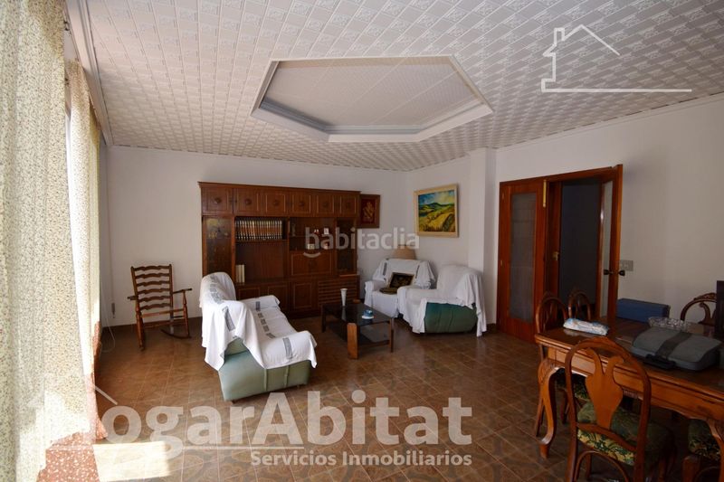 Foto d2b2dc0c-86de-472b-81ca-e8ef582b7089. Casa a Algemesí