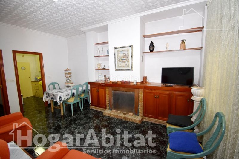 Foto ef0b0981-5cd7-4a2b-afbc-e289ee63c6f8. Casa a Algemesí