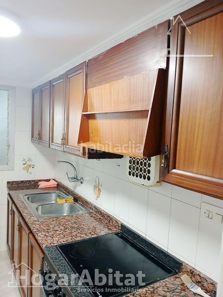 Foto 5056a940-d488-4afc-9ee1-6dd0a403a15a. Pis a Almenara