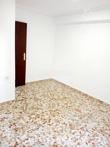 Foto b5a5ea4a-0c2f-4919-90b5-8abf84c52a93. Pis a Almenara