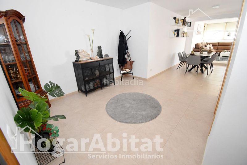 Foto ccf2b925-a1f7-47ff-bb59-d10f070d5a4d. Àtic amb calefacció aparcament a Llombai Burriana
