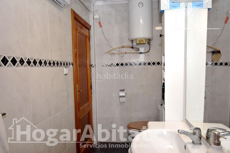 Foto d0accacf-2b9b-4e81-85dd-81cba49aa04d. Pis a Barrio de Campanar Valencia