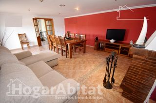 Xalet  Partida pinella. Chalet r�stico con piscina, terraza y parking
