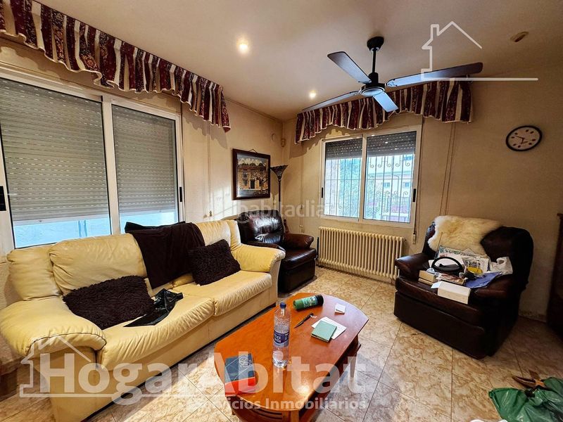 Foto fb89bccf-713e-4926-82db-da8b769337fa. Casa amb aparcament a Xert