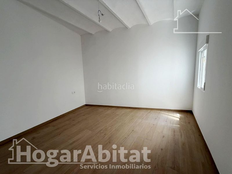 Foto d2b83fd1-923d-4603-a88f-6c7957ed0218. Pis a Centro-El Castillo Sagunt