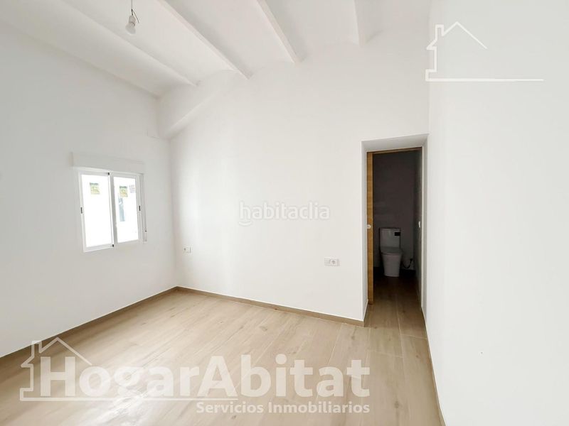 Foto ecbf4be2-c5a1-4277-8653-20de76596582. Pis a Centro-El Castillo Sagunt