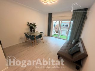 Appartement  Calle de pedro 'el grande'. Reformado y muy bonito con terraza cerca de la playa