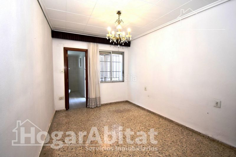 Foto c82015c4-364b-49d1-831e-50fece2079f2. Pis a Catarroja