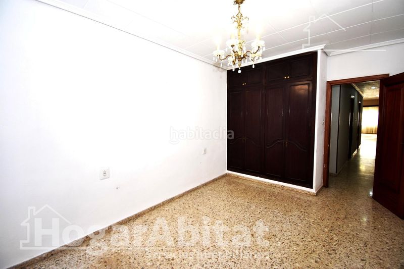Foto f6929753-11db-42b1-b293-47d86d7780f6. Pis a Catarroja