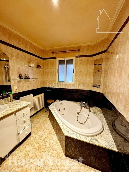 Foto c8528520-349e-4f11-bf8b-b976ccf5bfe4. Casa amb aparcament a Xert
