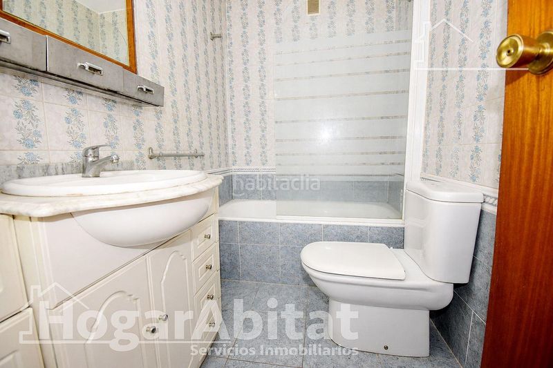 Foto 116c25cc-0c3c-4096-8f23-5122dbddeb36. Pis amb calefacció aparcament a Russafa Valencia