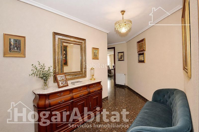 Foto b64f60de-ad4f-4c82-bce8-717a18d9bb48. Pis amb calefacció aparcament a Russafa Valencia