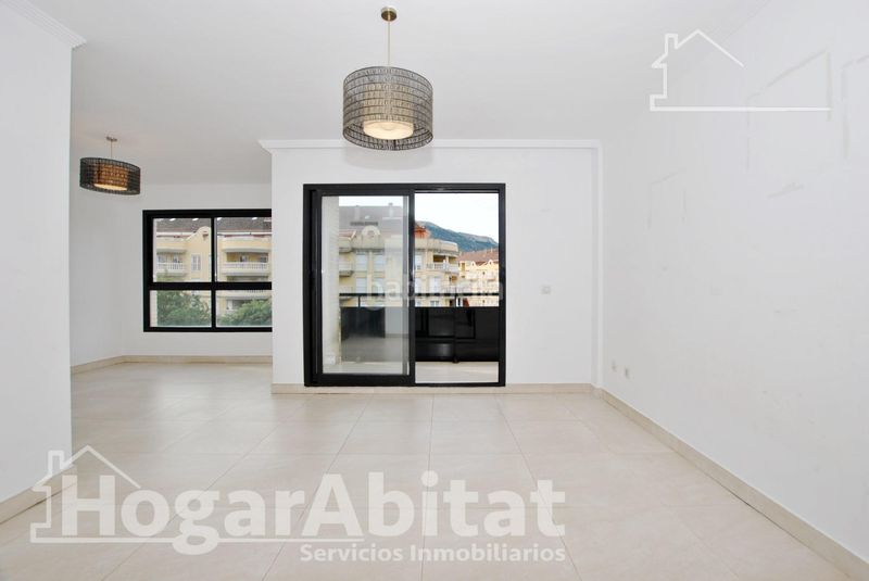 Foto bd5d69d3-ee3b-42bd-a581-1d5478a82cce. Pis amb calefacció aparcament a Saladar Dénia