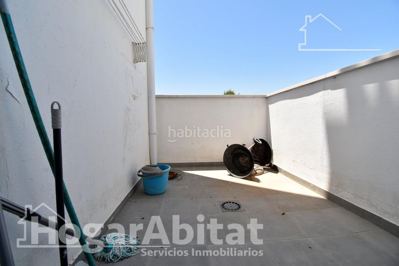 Foto f2b8d0b6-9bf6-48d7-9a7f-42eb02996a49. Pis amb calefacció aparcament piscina a Oliva nova Oliva