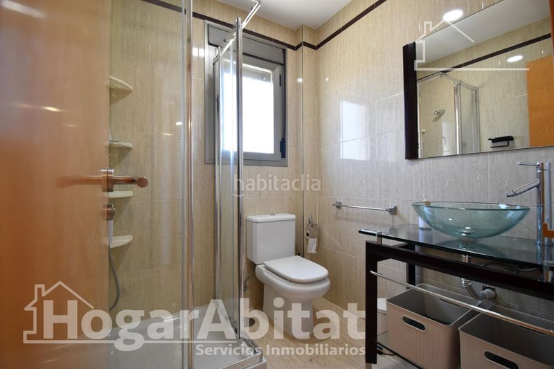 Foto f4e3b121-69b7-4480-afbb-45a342e46d03. Pis amb calefacció aparcament piscina a Oliva nova Oliva