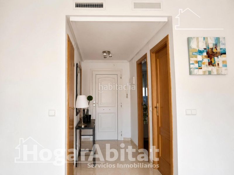 Foto 52906875-5748-4c89-885e-f7140edbd4cc. Casa aparellada amb calefacció aparcament piscina a Chiva