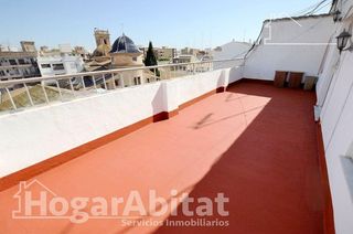 Attico  Calle molí. Ático luminoso con gran terraza, todo amueblado y cerca del cent