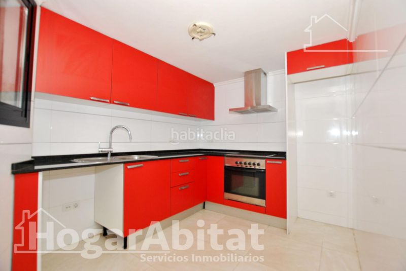 Foto da5fa62c-d6a8-4394-9c73-d3d6f30a53bd. Pis amb calefacció aparcament a Saladar Dénia