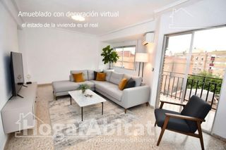 Etagenwohnung  Avenida vicente blasco ibáñez. Amplio y luminoso con balcón y ascensor, cerca del centro