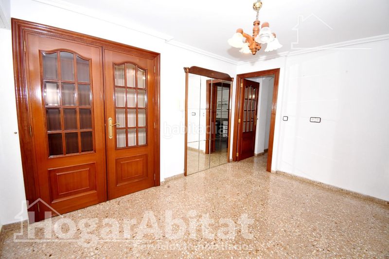 Foto cabeecfb-b7a4-4e79-bf2d-de02c6a83dee. Pis a Alaquàs