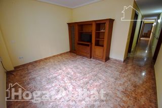 Appartamento  Calle goya. Bajo amplio y totalmente reformado con gran garaje y trastero
