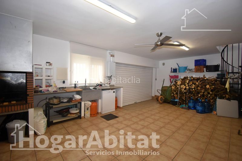 Foto 4dd6022d-664a-479f-a1c3-ce77e1744d38. Casa amb aparcament a Almenara