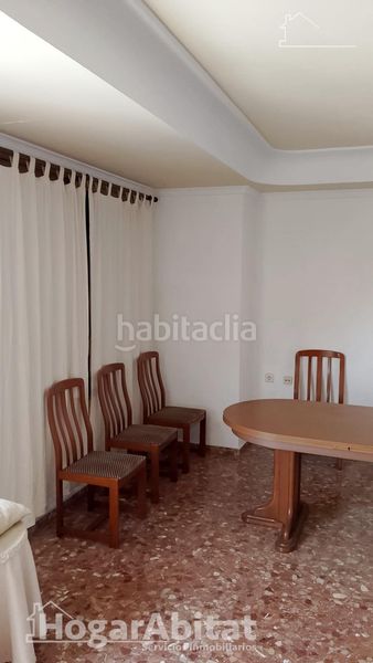 Foto 66e0a6a1-9a9d-4dc6-9dab-7dfb5cc2e892. Pis a Benifaió