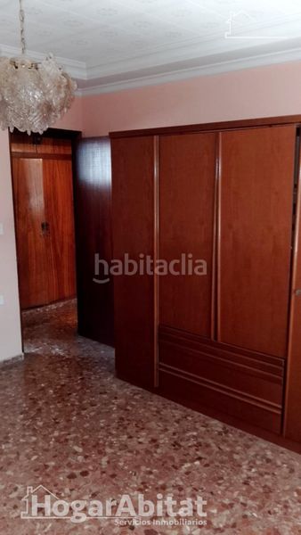 Foto e8782f36-a988-41f7-8bcf-741c4c5a2583. Pis a Benifaió