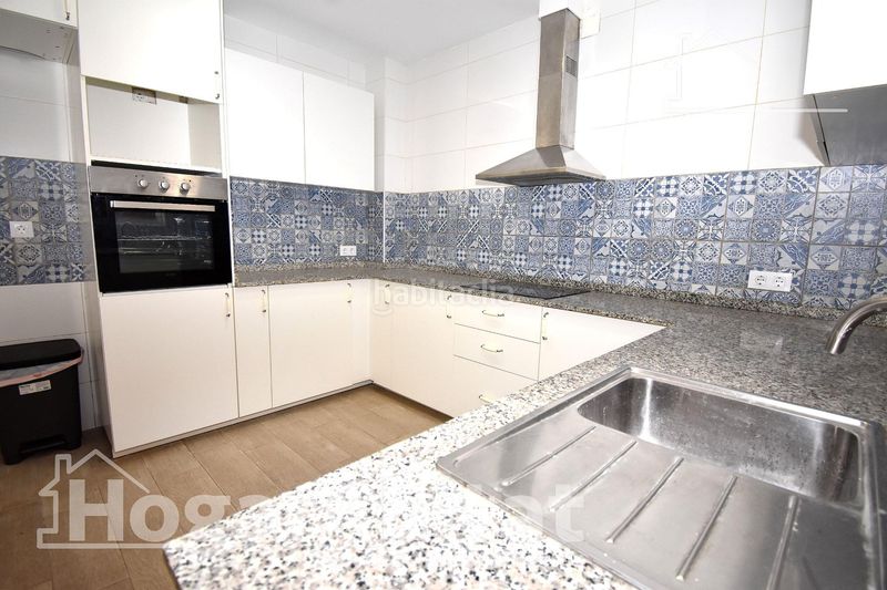 Foto 047965c9-37de-4003-8224-f3fa5a5234f3. Casa a Aldaia